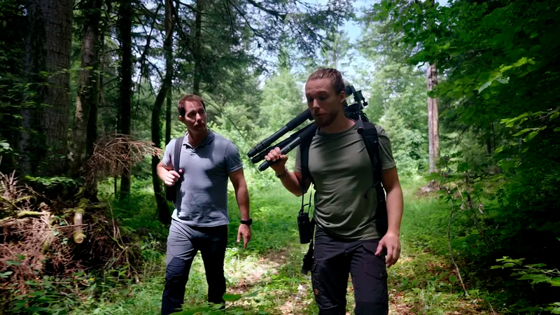 thomas pesquet et guillaume francois à l'affût du lynx boreal